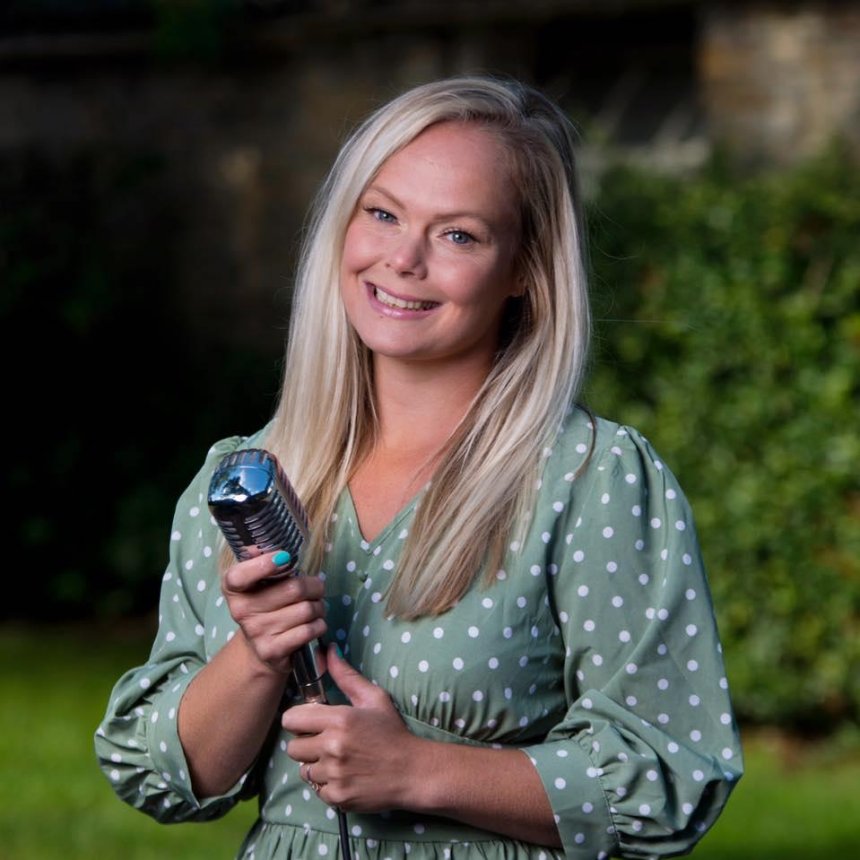 Do Swindon - Lydiard Garden Party