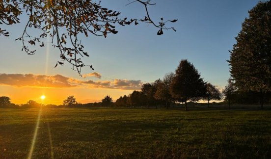 Sunset over Lydiard Park